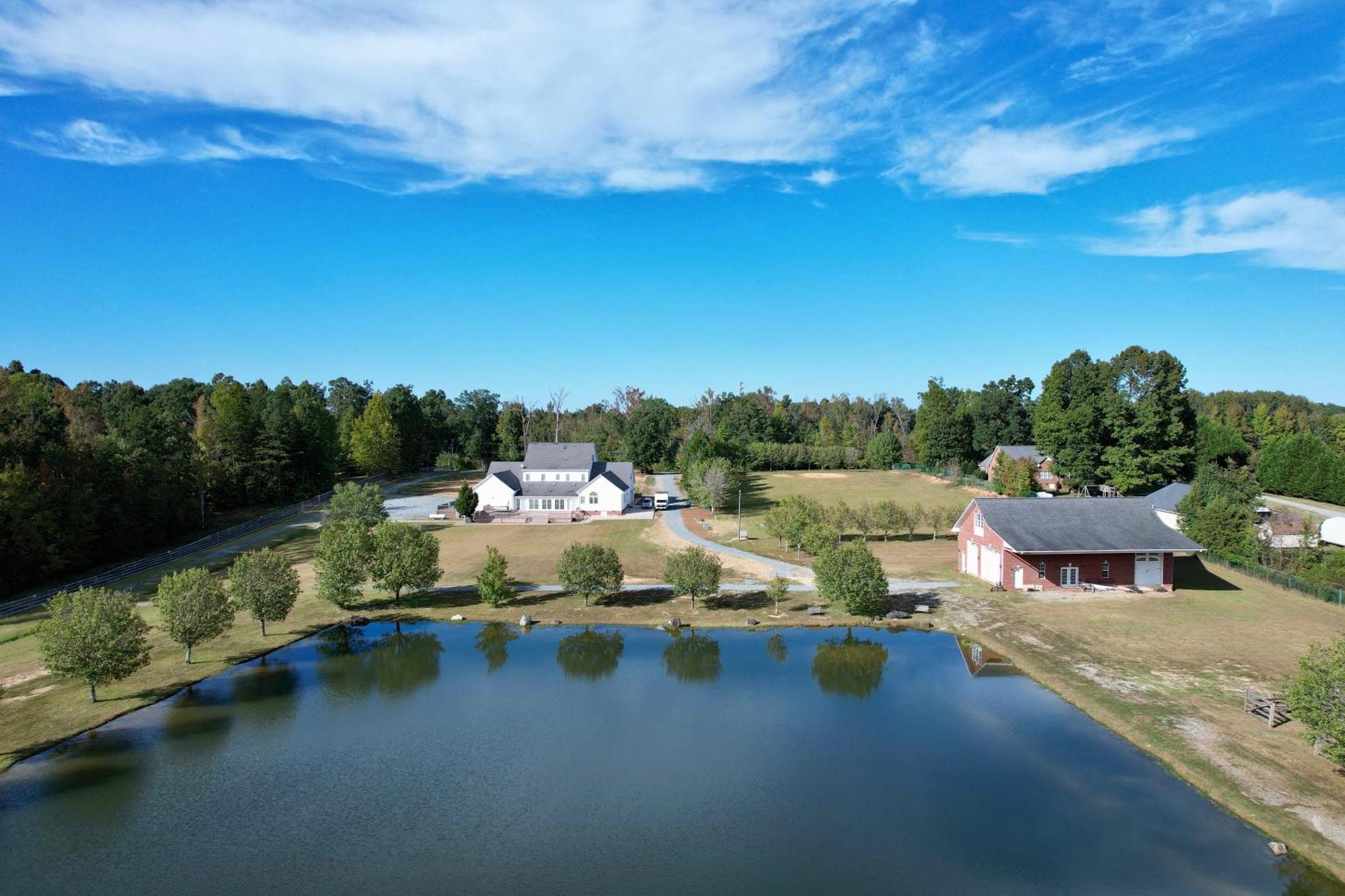 Moorefield Suites Greensboro East McLeansville Buitenkant foto